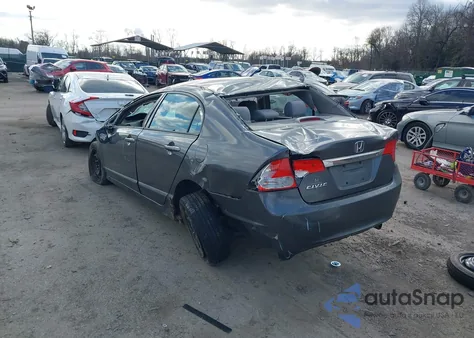 2010 Honda Civic Lx z USA, uszkodzony, nr VIN 2HGFA1F58AH320066